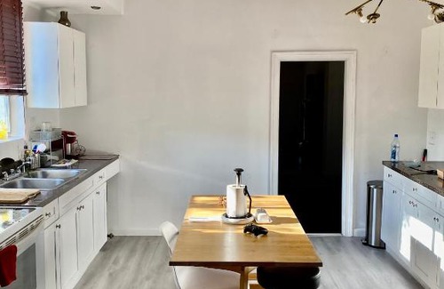 Little Haiti House | Cool & Cozy Homestay