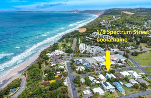 Rainbow Beach House | COOLAMAINE 1 Rainbow Beach