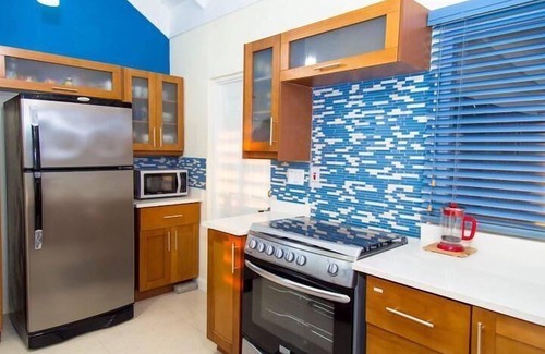 St. Ann's Bay Apartment | Coolshade Villa at Richmond
