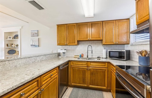Crescent Beach Apartment | Coquina A101