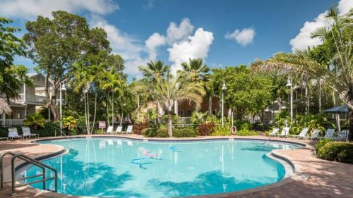 Key West Villa | Coral Garden by AvantStay Great Location w Balcony Shared Pool