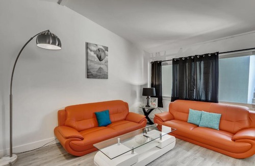 Singer Island Apartment | Coral Sands 1br/1ba Close 2 Beach!