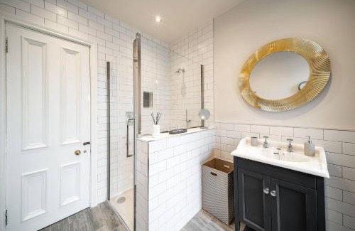 Dundee Apartment | Cordis Apartment