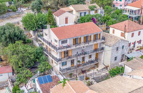 Gaios Apartment | Corfu Apt in Gaios with 1 bedrooms and 1 bathrooms