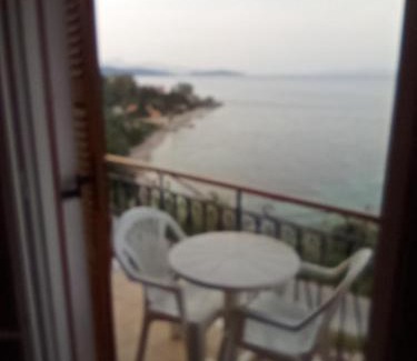 Dafnata Apartment | Corfu Bay sea view apartments 100m from the beach