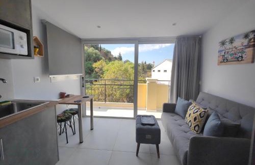Corfu Town Apartment | Corfu Port Studios