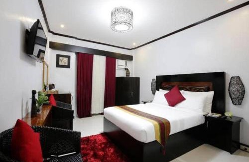 Coron Town Proper Bed & Breakfast | Coron Bancuang Mansion