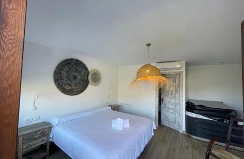 Orgiva Hotel | Cortijo Tayula-Centro de Recuperación y Descanso