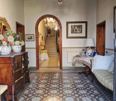 Certaldo House | Cosetta Guest House