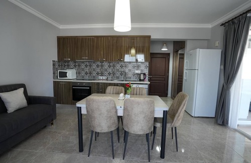 Vasilia Apartment | Cosy 1+1 penthouse in the heart of longbeach Iskele sleeps up to 5 people