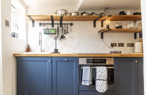 Kingham Cottage | Cosy 2BD Cottage in Oxfordshire - Near Daylesford