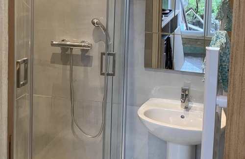 Aix-les-Bains City Center Apartment | Cosy Aix