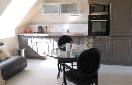 Aix-les-Bains City Center Apartment | Cosy Aix