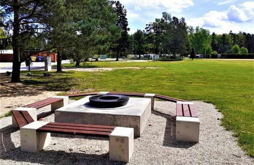 Hradec Kralove House | Cosy apartment in villa for 4 people with WIFI, A/C, TV, patio and pets allowed