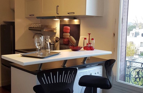 Le Vesinet Apartment | Cosy apartment 2min. from Rer A Le Vésinet-Le Pecq