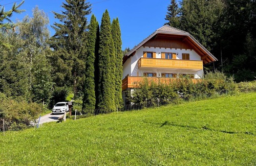 Grosssoelk Apartment | Cosy apartment for 2 people with WIFI, hot tub, TV and parking