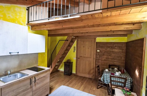 Prata Camportaccio Apartment | Cosy apartment for 3 people with A/C, WIFI, TV, patio and pets allowed