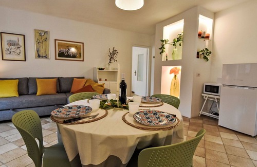 Civo Apartment | Cosy apartment for 4 people with WIFI, TV, balcony and pets allowed