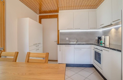 Reckingen Apartment | Cosy apartment for 4 people with WIFI, TV, patio, pets allowed and parking