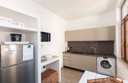 Mergozzo Apartment | Cosy apartment for 5 guests with WIFI, TV and terrace