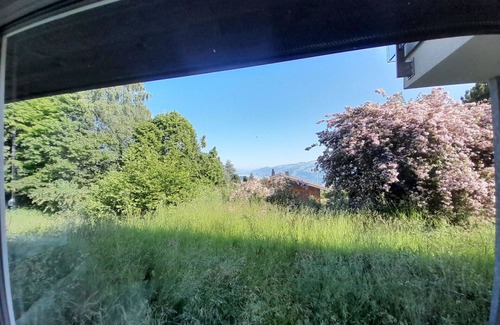 Aeschi bei Spiez Apartment | Cosy apartment for 2 guests with internet and TV