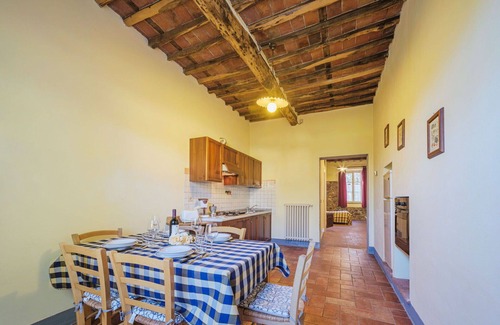 San Michele di Moriano Villa | Cosy apartment in villa for 6 guests with pool, WIFI, TV and patio