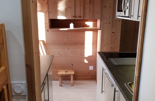 Eclose-Est Apartment | Cosy apartment - panoramic mountain view - 50m alpe express