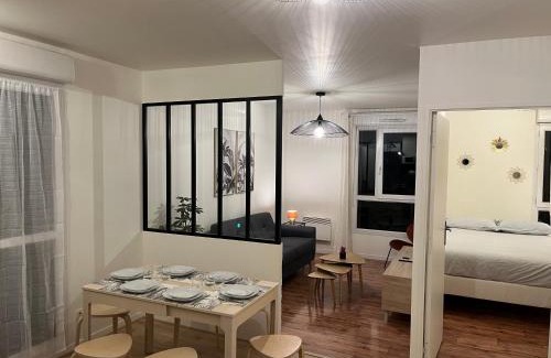Montevrain Apartment | Cosy Appart Disney-Paris/RER Val d’Europe à 150m