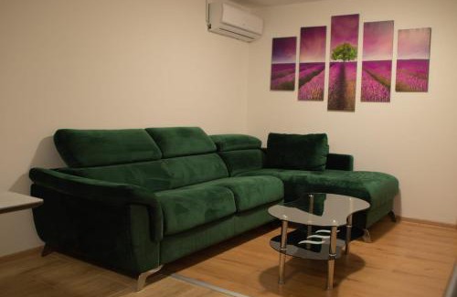 Split Apartment | Cosy charming apartment near the Palace