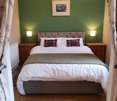 Pitlochry House | Cosy peaceful one-bedroom cottage in Pitlochry