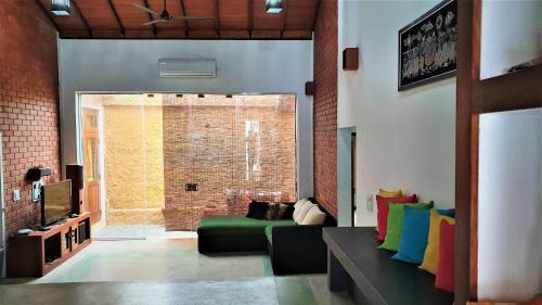 Kolonnawa House | Cosy Secure Comfortable for whole family
