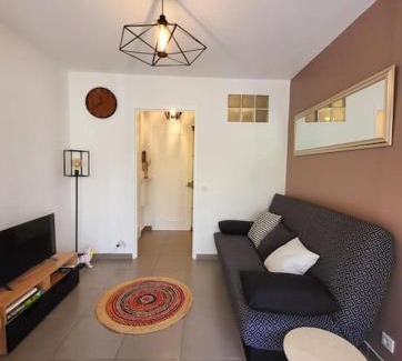 California - Pezou Apartment | Cosy Studio à Cannes 8 min de la Croisette