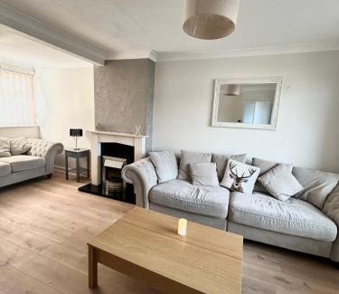 Hull House | Cosy stylish house West Hull