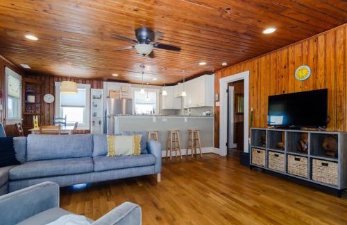 Kure Beach House | Cote de Kure Cottage by Bryant Real Estate