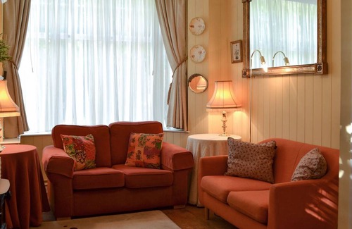 Ninfield Cottage | Cottage ∙ 2 bedrooms ∙ 4 guests
