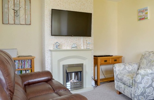 Stratton Cottage | Cottage ∙ 2 bedrooms ∙ 4 guests