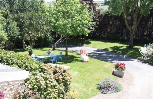 Saint-Pol-de-Leon House | Cottage Bel Air, land and sea, in Saint-Pol-de-Léon (N29)