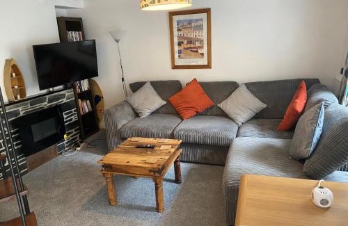 Mevagissey House | Cottage in village of Mevagissey Cornwall Sleeps 4