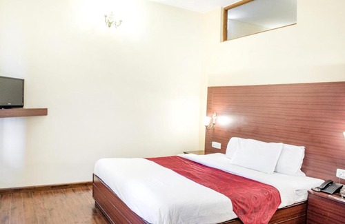 Thalayathimund House | Cottage room in Ooty, by GuestHouser 5264