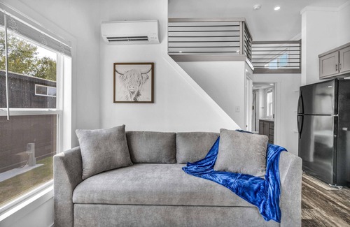 Brenham Cottage | Cottage with Loft - Includes 3 queen beds (one in master and 2 in loft), a fully equipped kitchen, dining area, private bath and shower, TVs, Wifi, all utilities, access to all resort amenities. Pets are not permitted in this cottage.