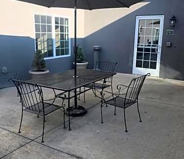 Winchester Hotel | Country Inn & Suites by Radisson, Winchester, VA