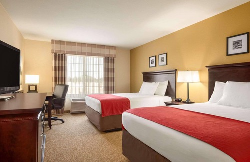 Minot Hotel | Country Inn & Suites by Radisson, Minot, ND