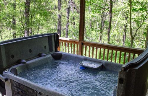 Logan House | Couples Paradise I - by The Chalets