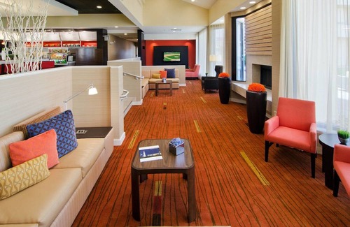 Huntsville Hotel | Courtyard by Marriott Huntsville University Drive