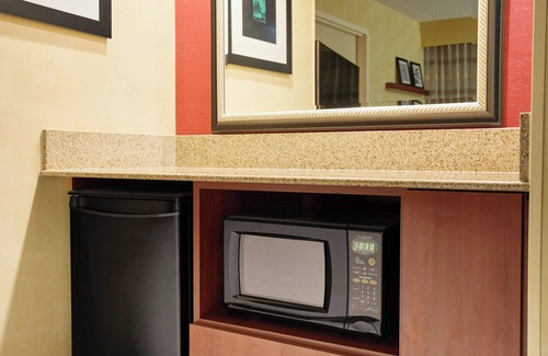 Clive Hotel | Courtyard by Marriott Des Moines West Clive