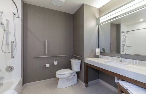 South Bend Hotel | Courtyard by Marriott South Bend Downtown