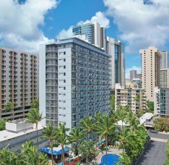 Waikiki Hotel | Courtyard by Marriott Waikiki Beach