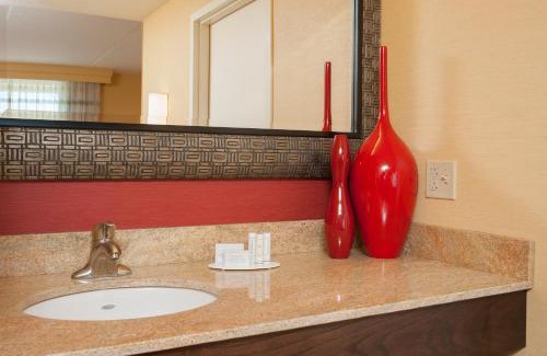 Peoria Hotel | Courtyard Peoria Downtown