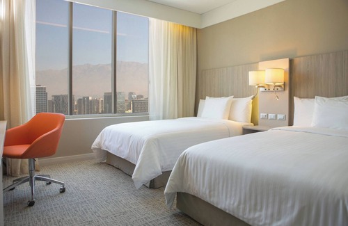 Las Condes Hotel | Courtyard Santiago Las Condes