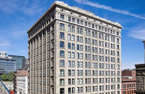 Pioneer Square Hotel | Courtyard Seattle Downtown/Pioneer Square